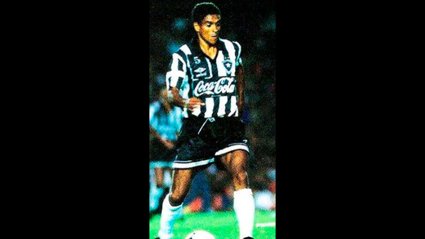 CARLOS ALBERTO SANTOS - Meia - Ex-Botafogo e ex-Vissel Kobe-JAP