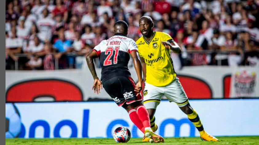 Rodrigo Souza (meio-campista - 35 anos): Experiente, já atuou em diversos times no Brasil, disputando Série B e Campeonato Carioca, por exemplo. Tem contrato com o São Bernardo até novembro de 2023.