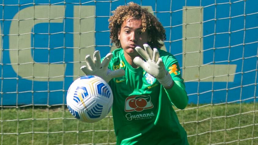 Philipe Gabriel (Vasco): goleiro, 17 anos - Filho do Luiz Alberto