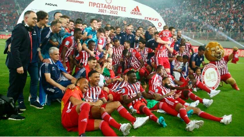 Grécia: Olympiacos (último título na temporada 2022) - 47 títulos