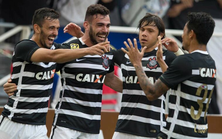 Corinthians 6 x 1 São paulo - Campeonato Brasileiro (22/11/2015)