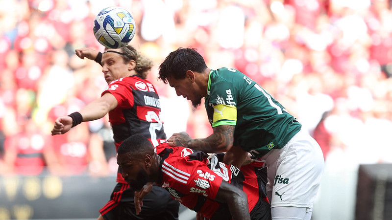 Participaram da votação: Alexandre Guariglia, André Carbone, Gabriel Teles, Guilherme Xavier, Izabella Giannola, Jalile Elias, João Marcos Silva, João Vitor Nogueira, Leonardo Sanfilippo, Matheus Guimarães, Rafael Marson, Rafaela Cardoso, Sidney Daguano, Tadeu Rocha, Vinicius Faustini, Vinicius Perazzini e Vitor Palhares.