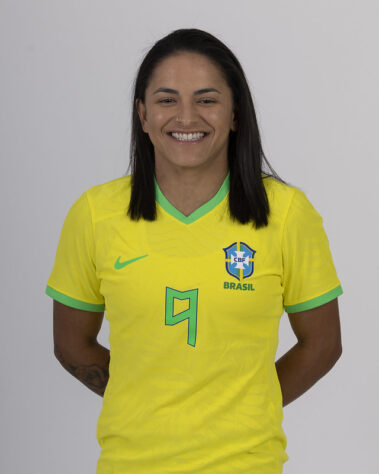 Debinha (atacante/31 anos) - Kansas City (EUA): convocada para duas Copas do Mundo (2019 e 2023)