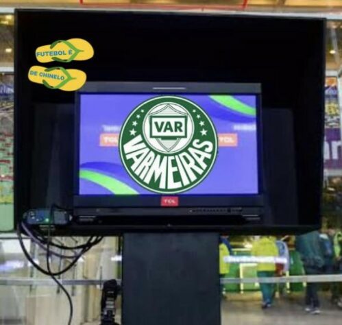 Nem com o VAR? Torcedores do São Paulo provocam o Palmeiras em memes após classificação na Copa do Brasil