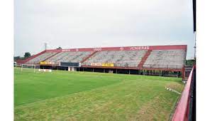 Estádio Giulite Coutinho – localizado em Mesquita, Rio de Janeiro. Capacidade: 13.544 espectadores.