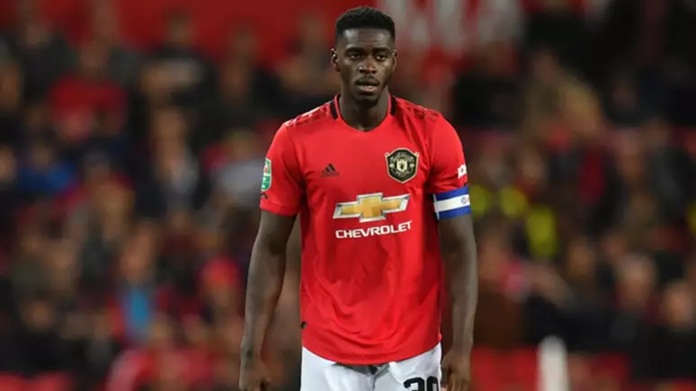 Axel Tuanzebe - o zagueiro congolês naturalizado inglês de 25 anos está livre no mercado após deixar o Manchester United. Também teve passagens por Napoli e Aston Villa.