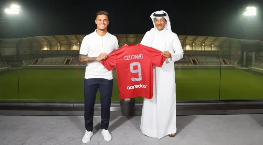 FECHADO  - O Al-Duhail, clube do Qatar, anunciou nesta sexta-feira a contratação do meio-campista brasileiro Phillipe Coutinho, de 31 anos, junto ao Aston Villa, da Inglaterra. A transação foi acertada por empréstimo até o fim da temporada 2023-24, e o central vestirá a camisa 9 no continente asiático.