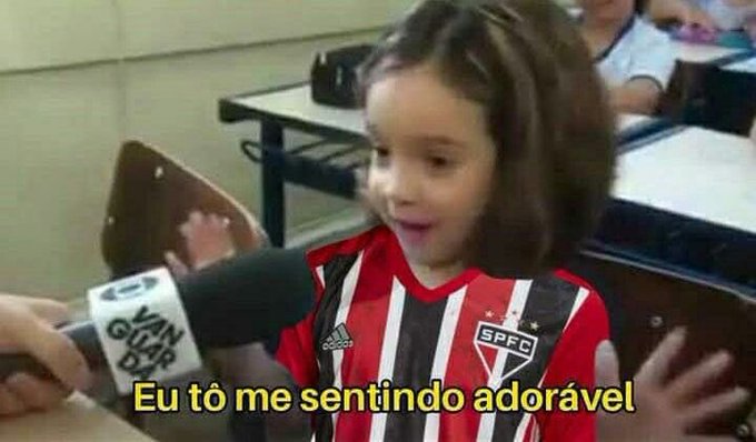 Título inédito do São Paulo na Copa do Brasil rende enxurrada de memes nas redes sociais. Torcedores do Tricolor enalteceram Dorival Júnior e Flamengo sofreu com provocações após novo "cheirinho".