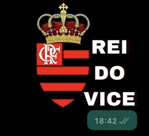 Título inédito do São Paulo na Copa do Brasil rende enxurrada de memes nas redes sociais. Torcedores do Tricolor enalteceram Dorival Júnior e Flamengo sofreu com provocações após novo "cheirinho".