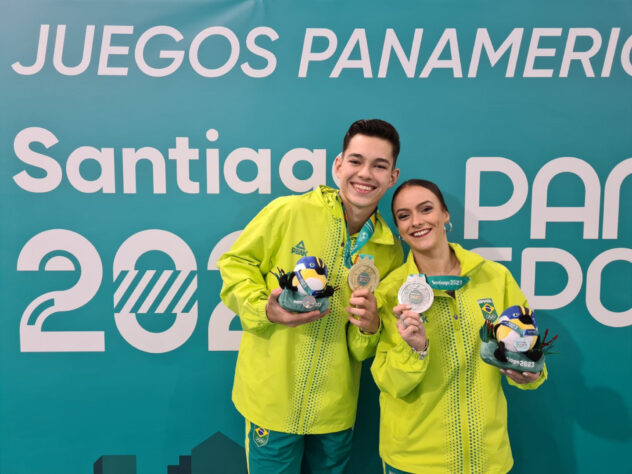 Patinação - Medalhas de ouro: 1 (Erik Medziukevicius, no masculino)