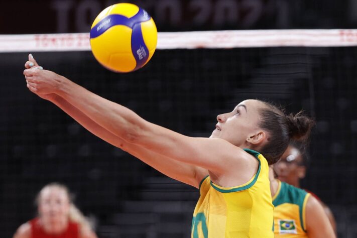 Voleibol - Gabriela Guimarães 