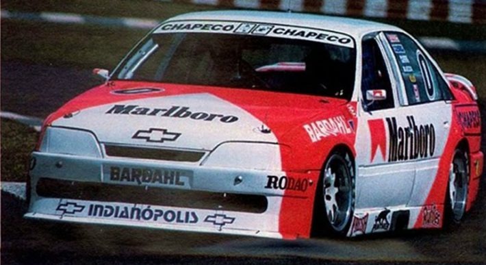 A terceira e última participação de Wilsinho na Stock ocorreu nas temporadas de 1994 e 1995, época da estreia do Chevrolet Omega na categoria. Em 1994, conquistou seis pódios e a 3ª posição na classificação final, correndo pela equipe do preparador Rosinei Campos, que se tornaria multicampeão da categoria.