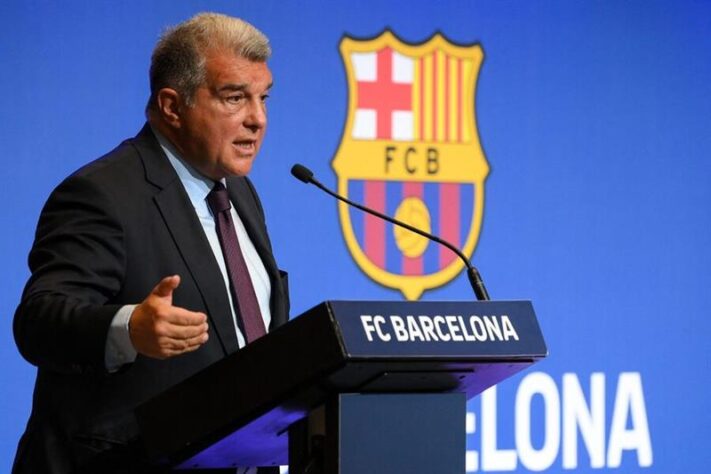 Foto: AFP. Juan Laporta, presidente do Barcelona, disse em entrevista quais os clubes confirmados na Superliga. São eles: