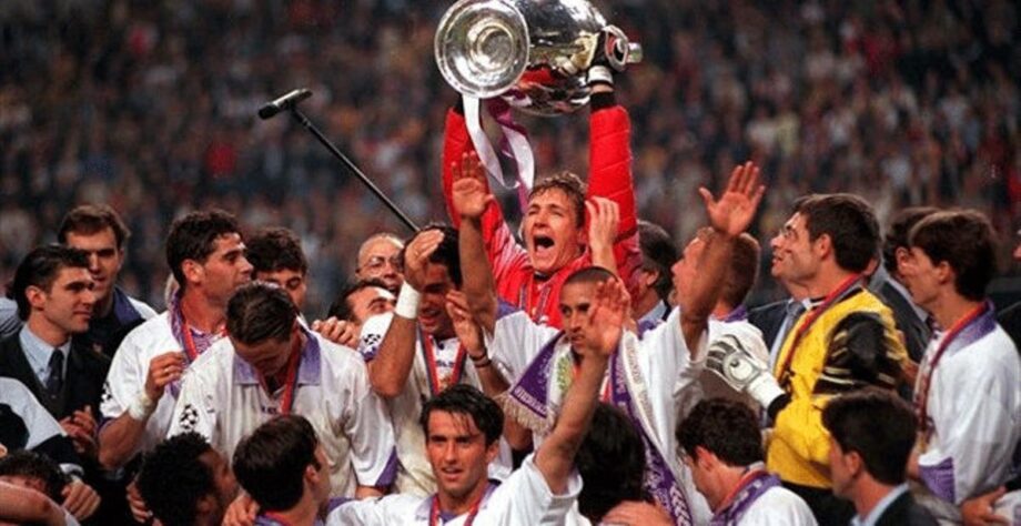 1997/98: Real Madrid 1x0 Juventus - Campeão