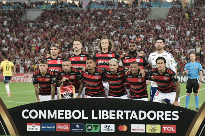 O São Paulo quebrou seu recorde de público na Libertadores 2024, e o Flamengo monopoliza as primeiras posições: veja os jogos que mais levaram torcedores aos estádios no torneio continental deste ano!