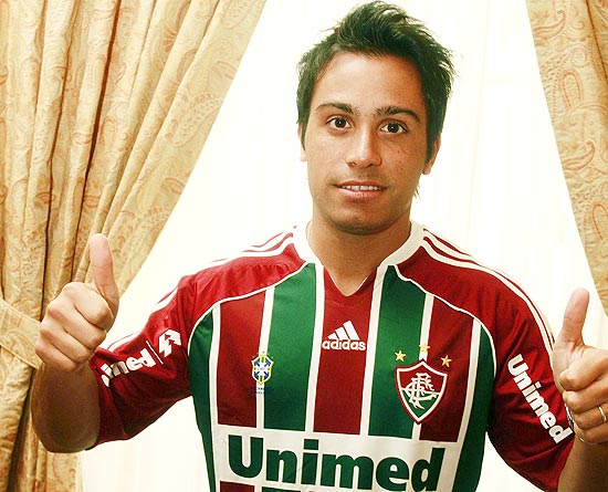 Alejandro Martinuccio. Promessa do futebol uruguaio, Martinuccio chegou a ser comparado a Neymar pela imprensa latina e teve sua contratação disputada por Fluminense e Palmeiras