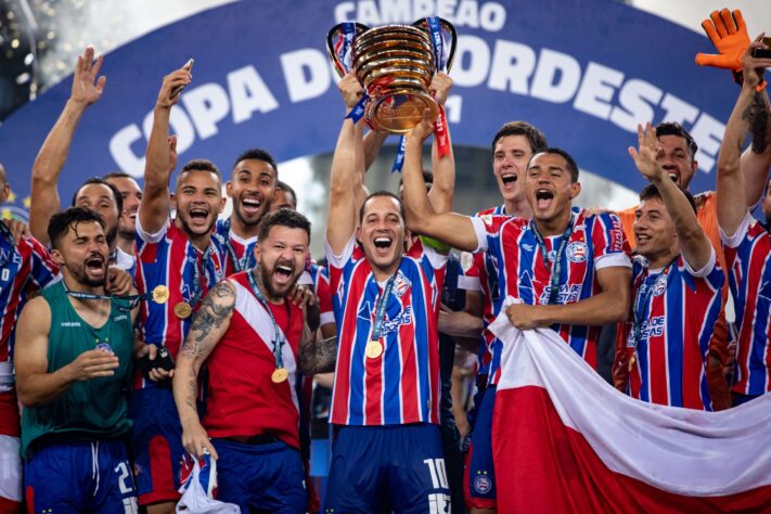 Em 2021 a festa do título foi do tricolor de aço. O Bahia levantou o troféu ao derrotar o Ceará nos pênaltis por 4 a 2