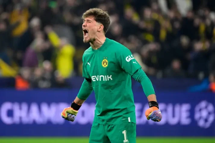 8. Gregor Kobel (Borussia Dortmund): R$ 4,2 milhões