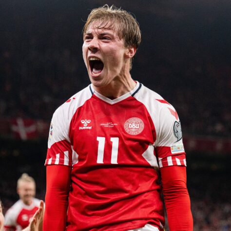 Hojlund (Manchester United) - Dinamarca
