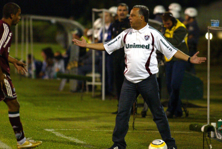 5º - Josué Teixeira (Fluminense) 2006 – 16 dias