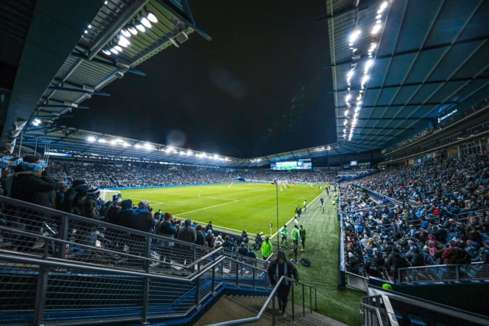 Children's Mercy Park (Kansas City): inaugurado em 2011, o simpático estádio é a sede do Sporting Kansas City da MLS, e tem capacidade para 18.500 espectadores. Assim como o anterior, o Children's sediará 1 jogo da Fase de Grupos só.