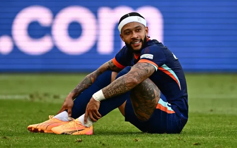 Memphis Depay, que disputou a Eurocopa 2024 pela Holanda, não teve contrato renovado pelo Atlético de Madrid. 