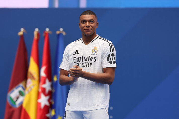 4- Kylian Mbappé (Real Madrid) - R$ 1 bilhão 