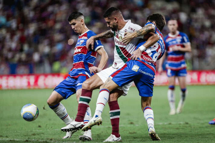 O Fluminense perdeu para o Fortaleza por 1 a 0, na Arena Castelão, pela 15ª Rodada do Brasileirão. O Tricolor tem apenas 7 pontos na competição e tem um dos piores inícios de campeonato desde a era de pontos corridos.