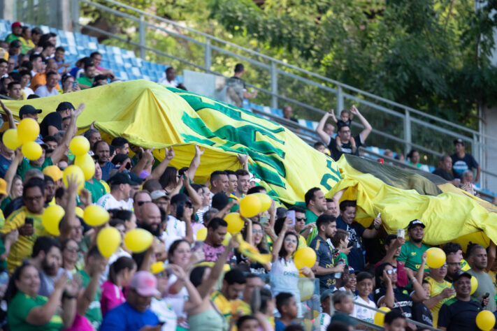 19º Cuiabá - Média de 5.780 torcedores (9 jogos)