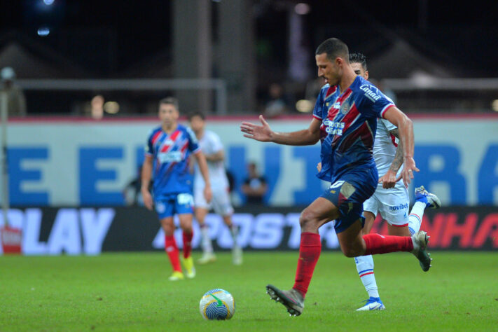 4º Bahia (empate entre dois times) - 33 gols