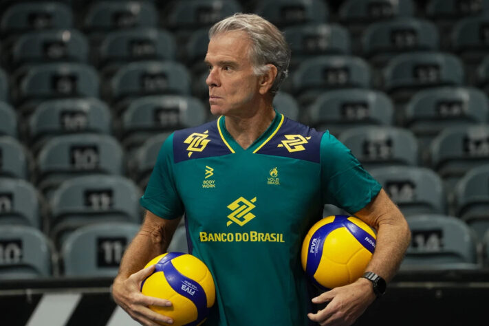 Bernardinho definiu os convocados da Seleção Brasileira de Vôlei Masculino para as Olimpíadas de Paris