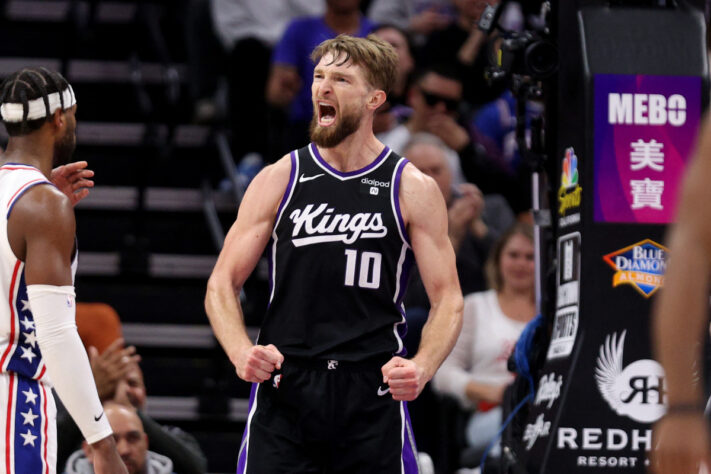 8º Domantas Sabonis (Sacramento Kings) - US$ 217 milhões (cerca de R$ 1.1 bilhão na cotação atual) por cinco anos