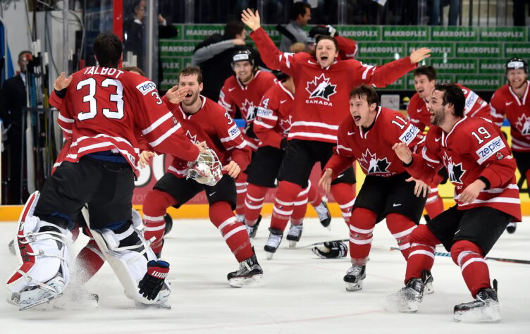 O Canadá possui vários esportes populares, como o basquete e o beisebol, mas o hóquei no gelo é, sem dúvida, o esporte mais representativo no país.