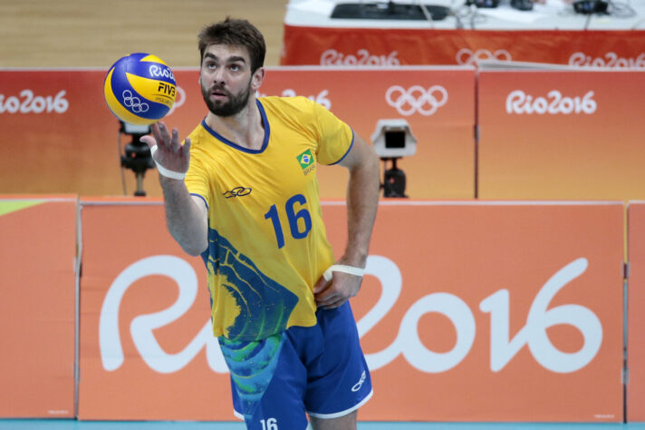 Lucão - Vôlei Masculino (Ouro: Rio de Janeiro 2016)