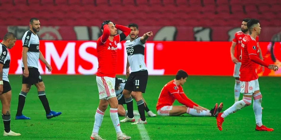 Eliminado pelo Olímpia nas oitavas de final da Libertadores de 2021 (ida: Oli 0 x 0 Inter - volta: Inter 0 x 0 Oli - pênaltis: 4 x5))