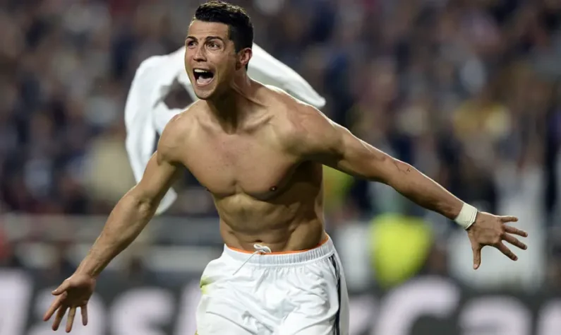 Cristiano Ronaldo foi protagonista de um dos títulos mais emblemáticos da história do Real Madrid, 'La Décima'. Diante do Atlético de Madrid, o camisa sete balançou as redes e não escondeu a emoção. 