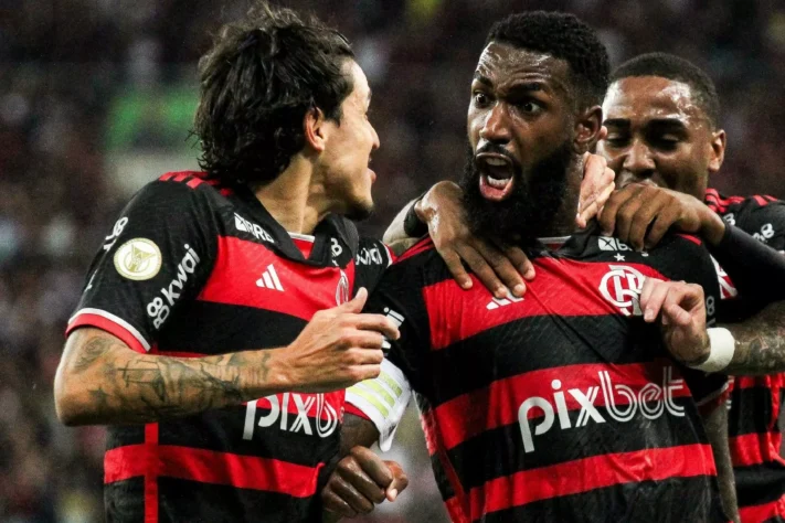 Melhor em campo. Marcou um golaço de fora da área e deu a assistência para o gol de David Luiz, que garantiu a vitória para o Mengão (Flamengo 2 x 1 Bahia) - 10ª rodada do Campeonato Brasileiro de 2024