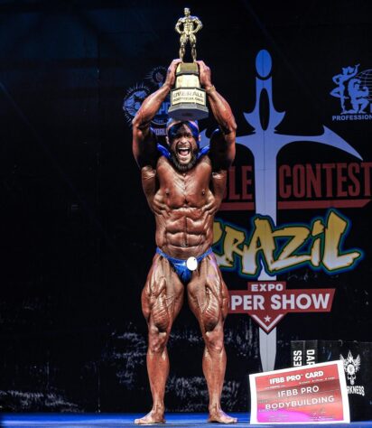 Douglas Silva compete na categoria 212.