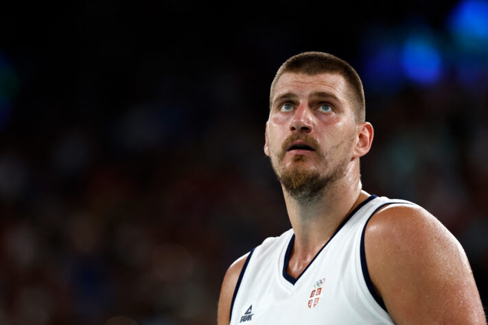 4º Nikola Jokic (Denver Nuggets) - US$ 270 milhões (cerca de R$ 1.4 bilhão na cotação atual) por cinco anos