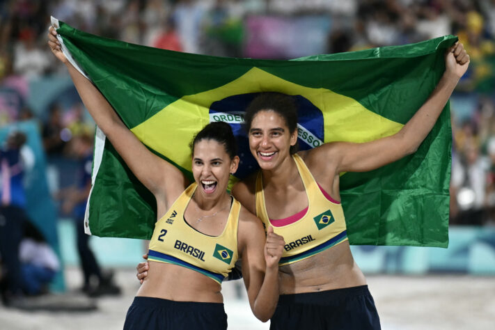 Duda e Ana Patrícia (Vôlei de Praia) - ouro