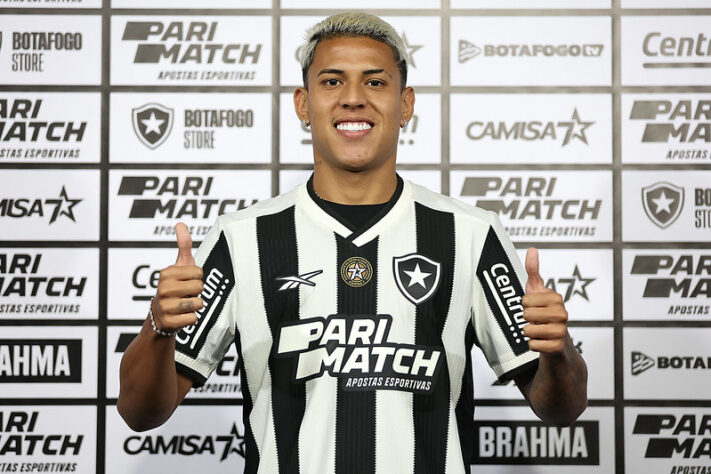 5. Matheus Martins (Botafogo) - Atacante - R$ 62,2 milhões