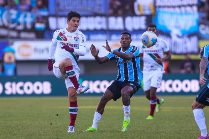 Fluminense x Grêmio: Em confronto entre os brasileiros, a I.A escolheu o Grêmio para avançar de fase. 