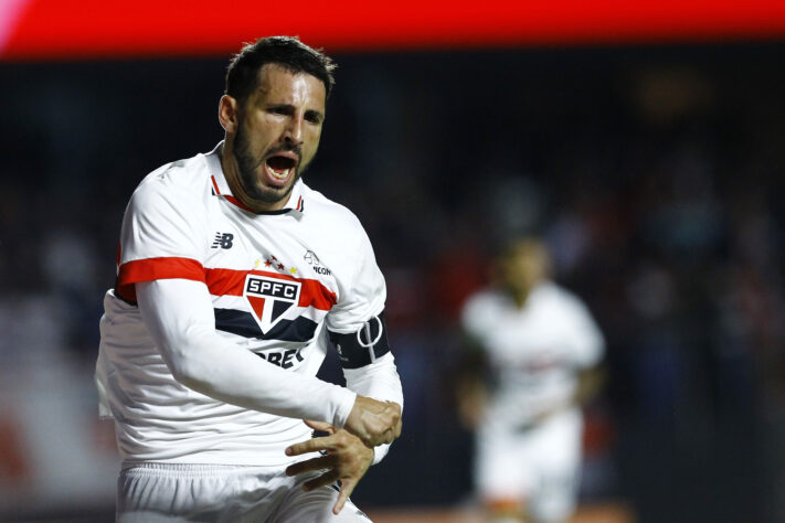 Goiás 1x1 São Paulo - São Paulo classificado