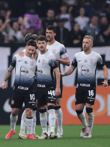 O Corinthians não vence o Palmeiras desde 2021