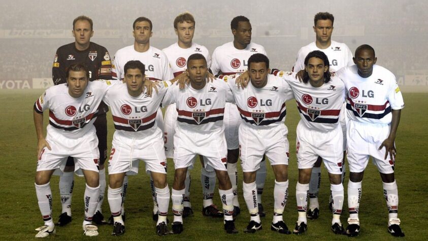 São Paulo: 17 edições (2006)