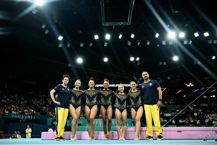 O Campeonato Brasileiro de Ginástica Artística de 2024 está sendo realizado em João Pessoa, na Paraíba. O torneio teve início na última terça-feira (17) com a categoria infantil mas as disputas entre os atletas profissionais começarão no próximo dia 20. Veja os atletas em destaque para a edição