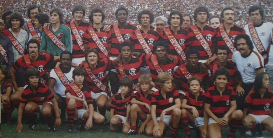 5x Campeonato Carioca: 1978, 1979 (Especial), 1979, 1981, 1986