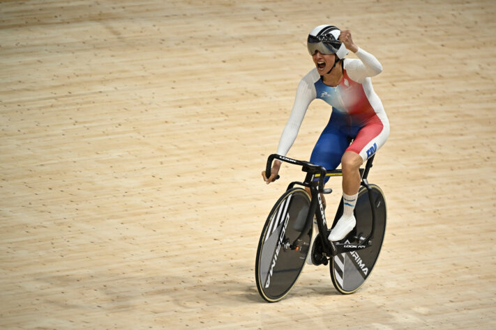 8º lugar - França - 19 ouros, 28 pratas e 28 bronzes (total: 75)