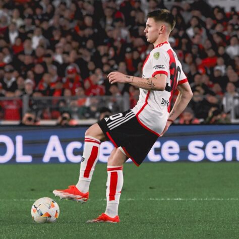 Franco Mastantuono (ARG) - 2007 - meio-campista - River Plate (ARG) e  Seleção Argentina Sub-17