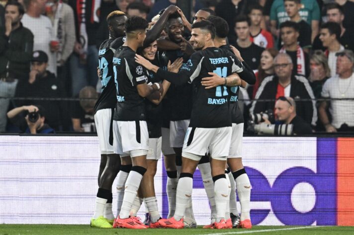 PLAYOFFS: FEYENOORD (19º) enfrenta Milan (13º) ou PSV Eindhoven (14º) - Quem for às oitavas pega Arsenal (3º) ou Inter de Milão (4º)